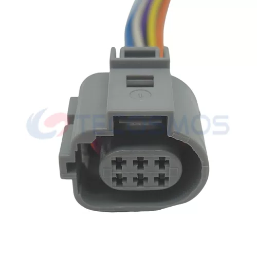 Wire Harness Plug of Automobile Waterproof Connector 6 Pin Female 42121200